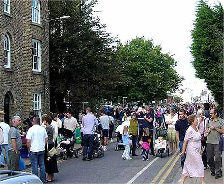 Braderie market, 2005 (photo: Gerry Costa)