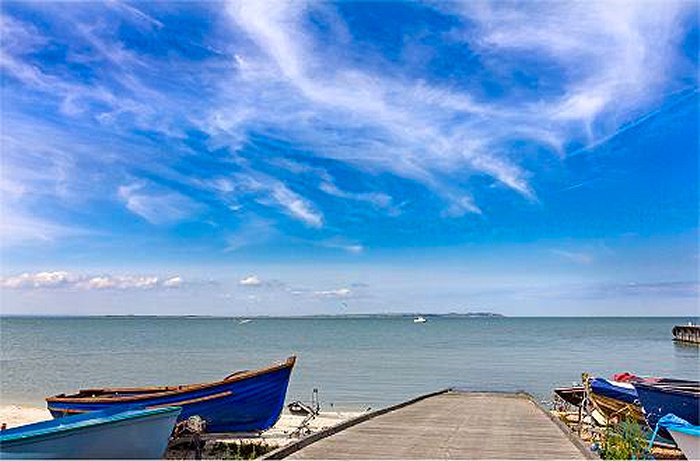 Whitstabnle Bay (photo: Ivor Dennis)