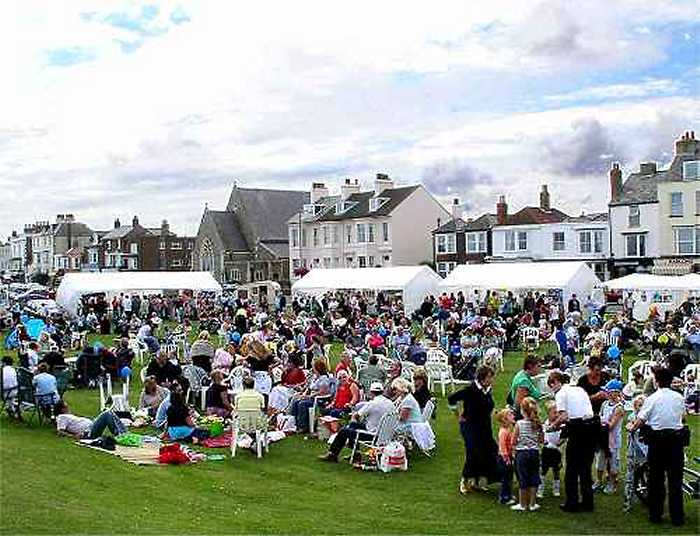 Walmer Picnic 2007 (photo: Harold Wyld)