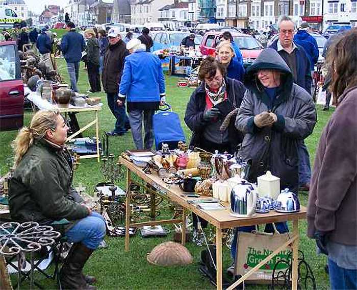 Walmer Brocante 2009 (photo: Harold Wyld)