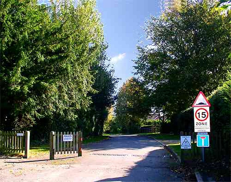Hawksdown Estate entrance (photo: Harold Wyld)