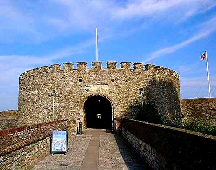 Deal Castle (photo: Harold Wyld)