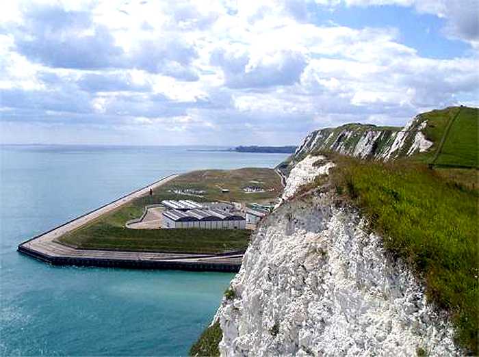 Samphire Hoe (photo: Rob Riddle)