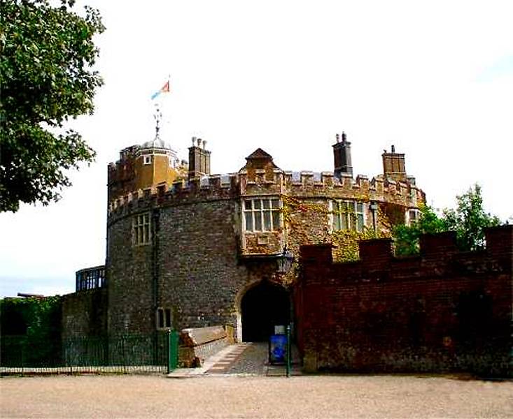 Walmer Castle (photo: Harold Wyld)