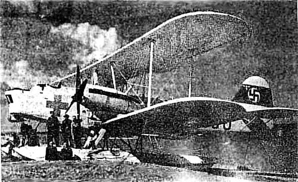 Captured German seaplane at Walmer (photo: Norman Cavell)